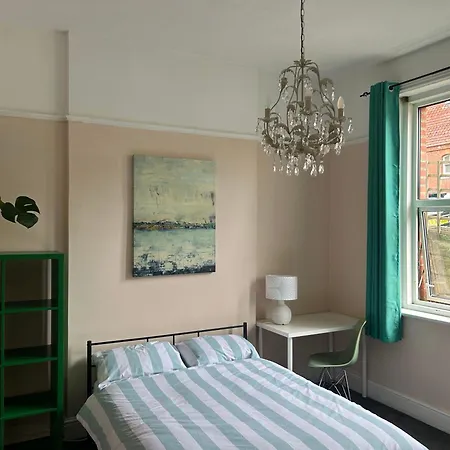Bohemian Rhapsody Apartment St Leonards-on-Sea Exterior photo